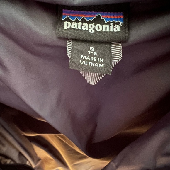 Patagonia kids’ down coat size Small - Picture 4 of 7